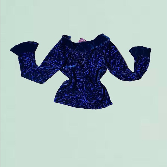 Whimsigoth button too too with small bell sleeves - Picture 2 of 6